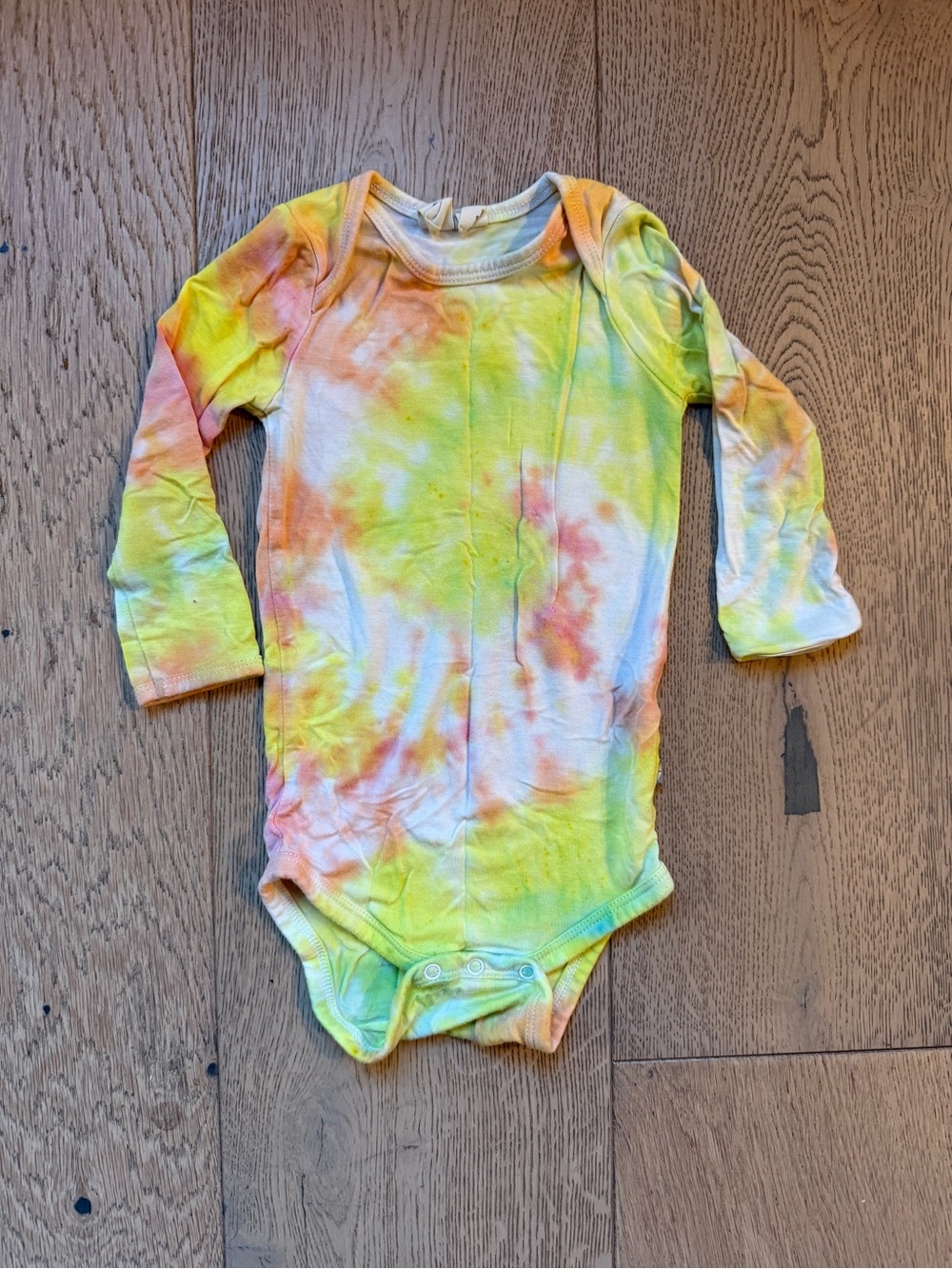 Kyte Tie-Dye Long Sleeve Baby One-Piece Bodysuit